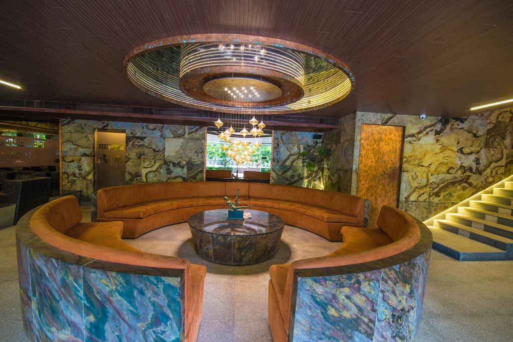 Infiniti Hotel And Spa Ιντόρ Εξωτερικό φωτογραφία